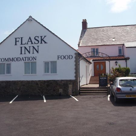 The Flask Inn Robin Hood's Bay Esterno foto