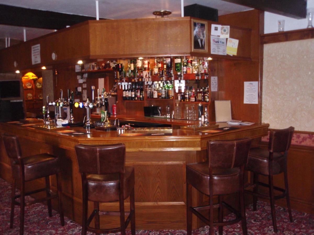 The Flask Inn Robin Hood's Bay Esterno foto